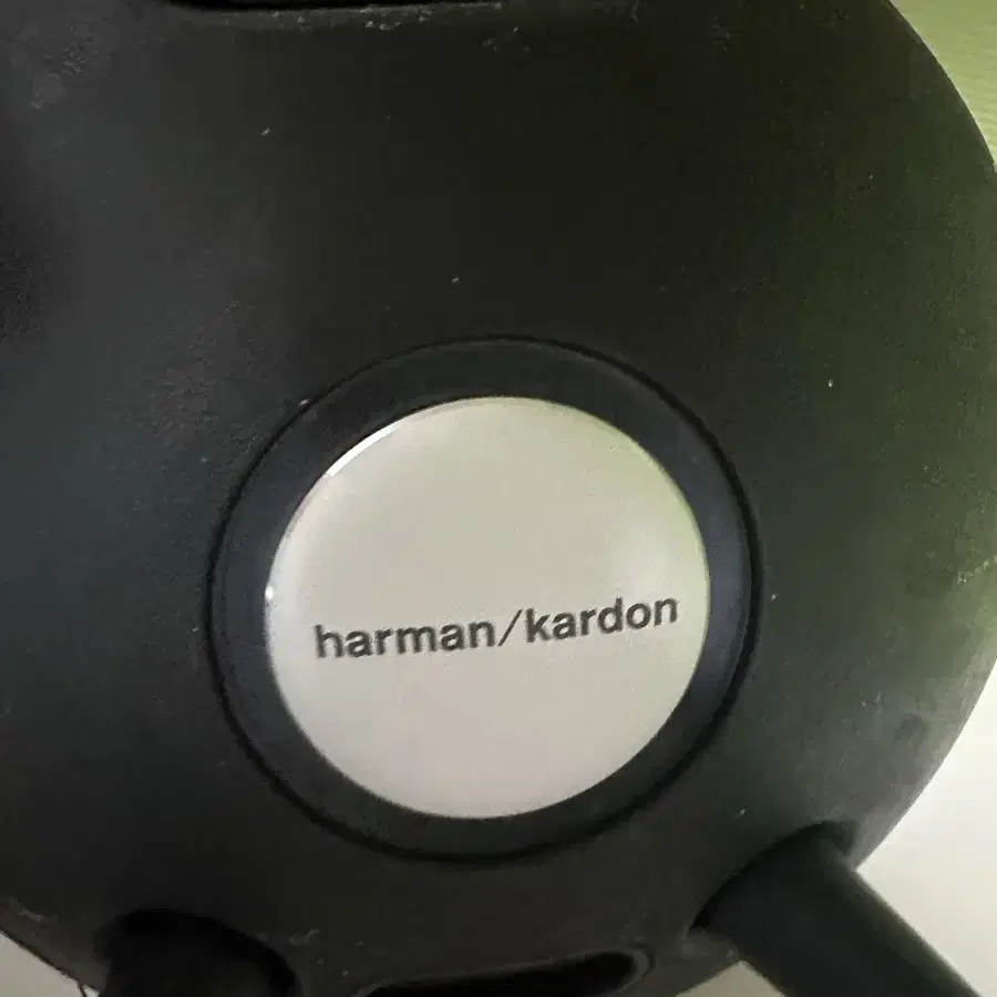 harman/cardon Aura 스피커