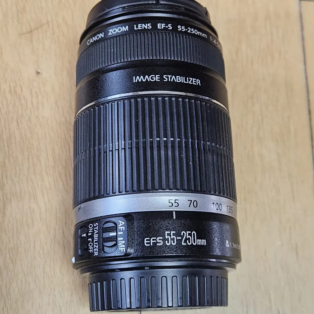 캐논 ef-s 55-250 mm is 망원렌즈 (헝그리렌즈) 판매합니다