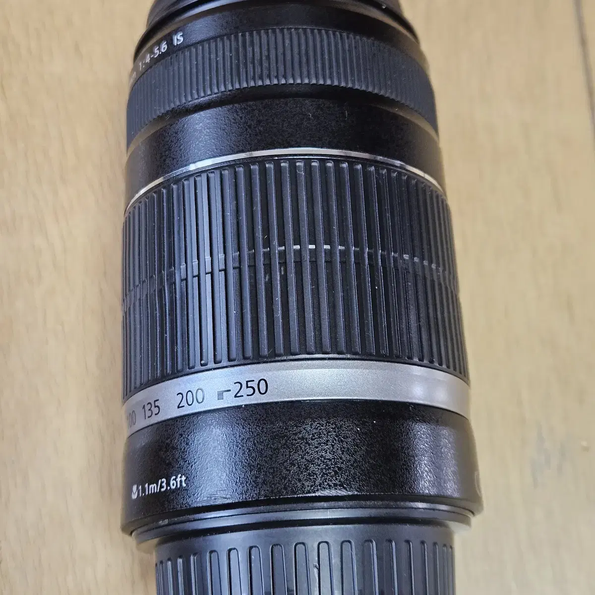 캐논 ef-s 55-250 mm is 망원렌즈 (헝그리렌즈) 판매합니다