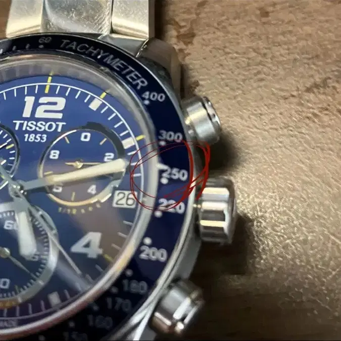 티쏘 TISSOT T-sport V8 크로노그래프 쿼츠 시계