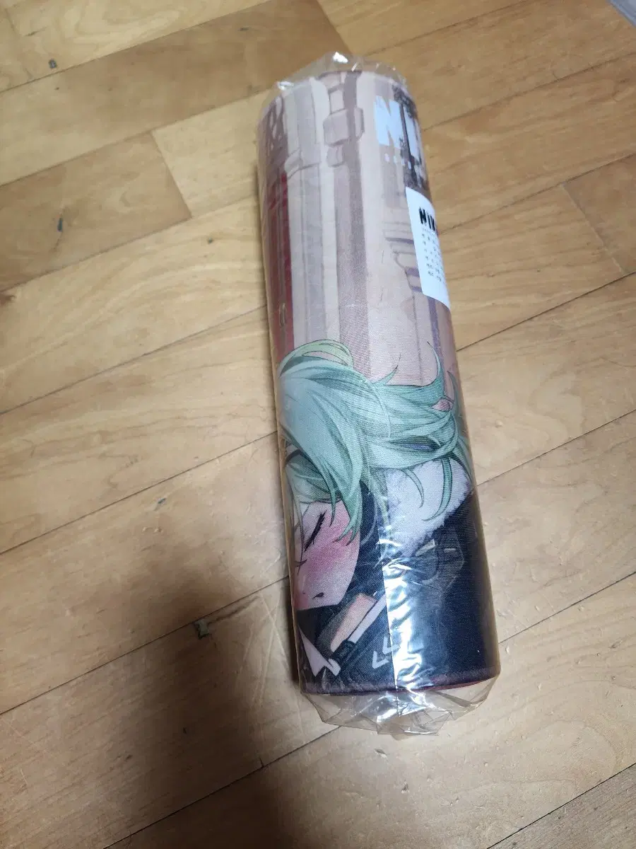 popup store, We sell the Vice-Litter Long Pad