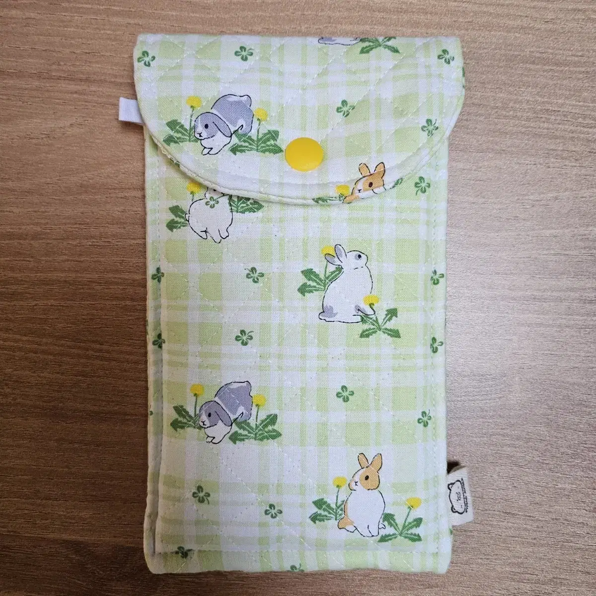 Jang-eung Green Rabbit Fabric Pencil Case