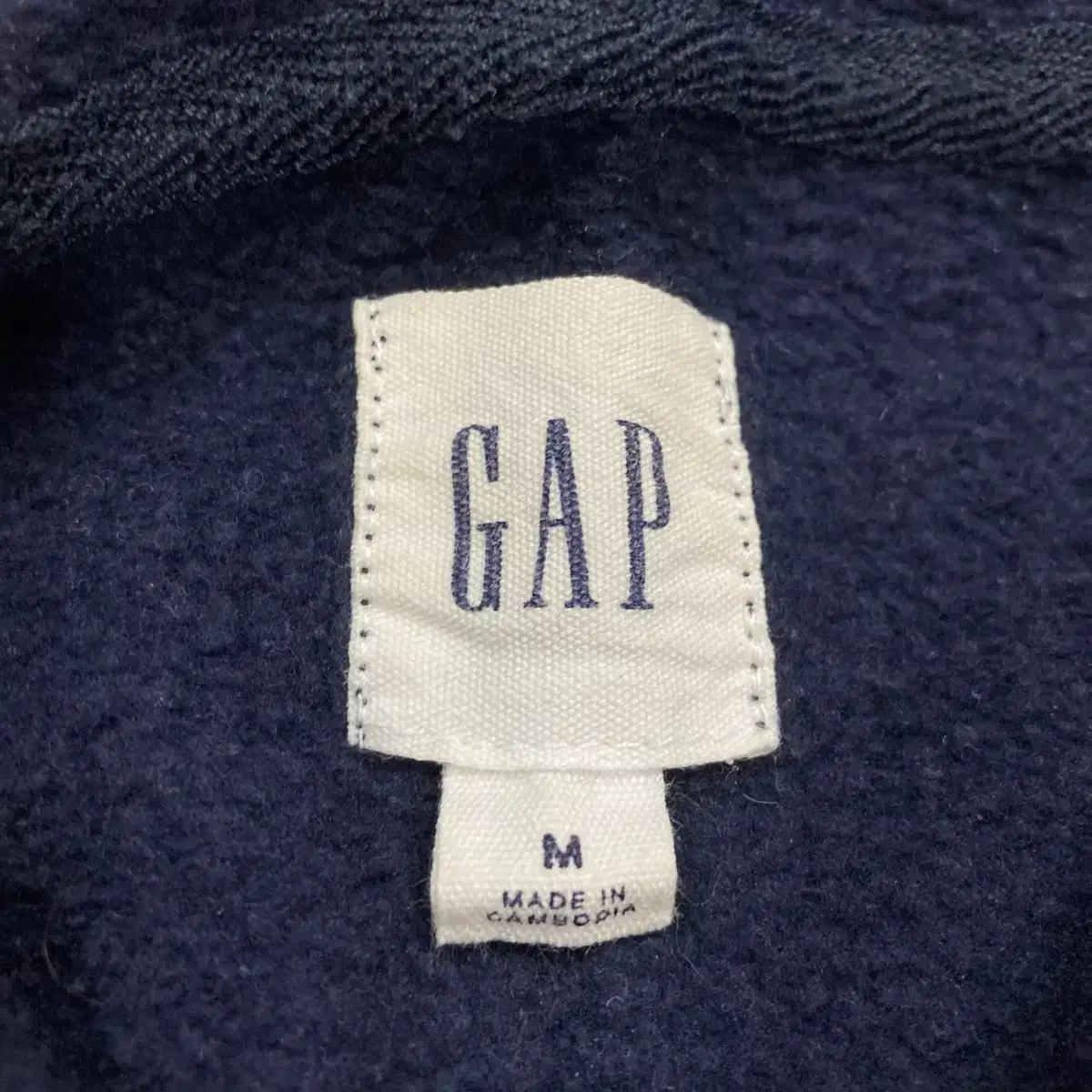 GAP 스펠아웃 네이비 후드티