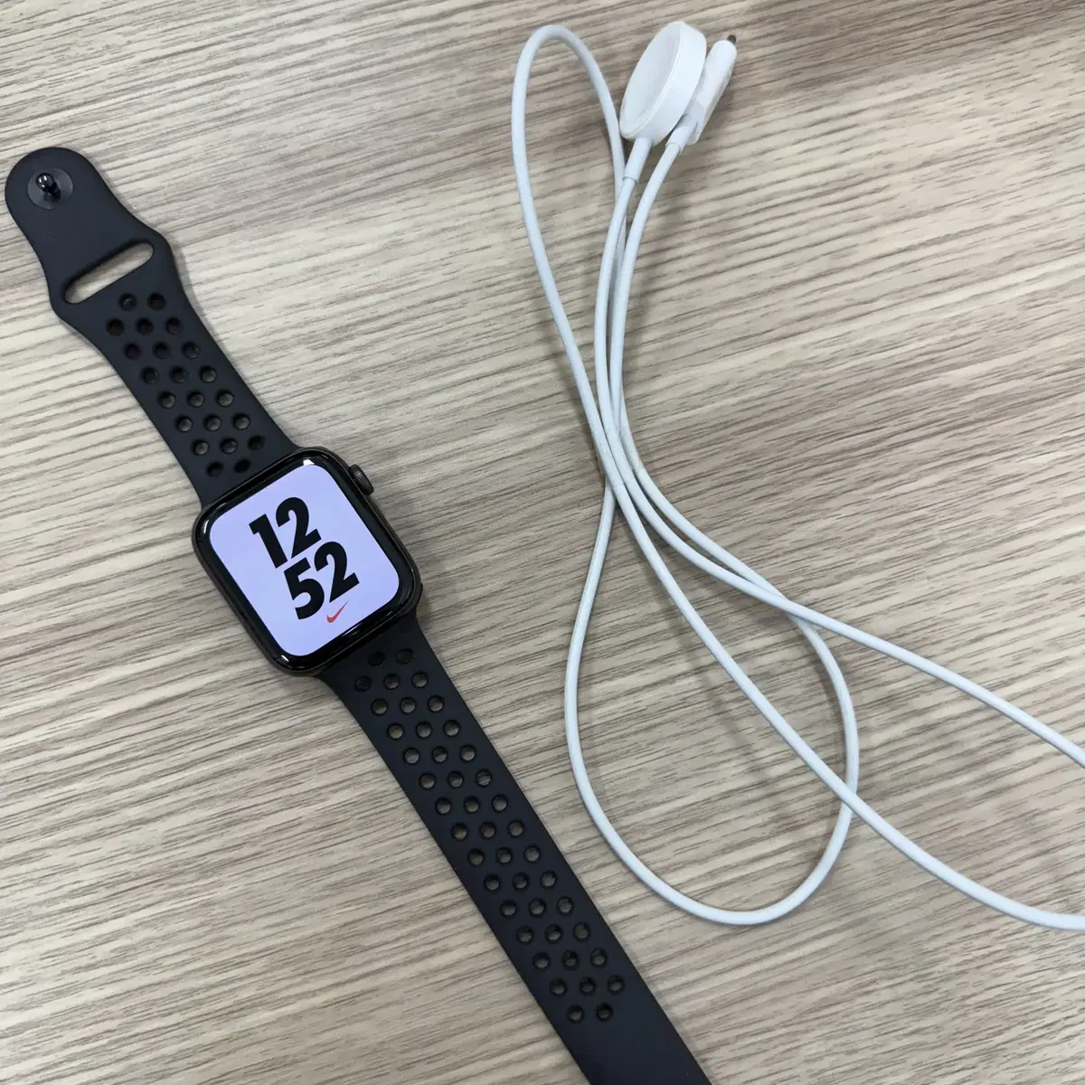 Apple애플워치SE2 44mm 블랙 나이키에디션