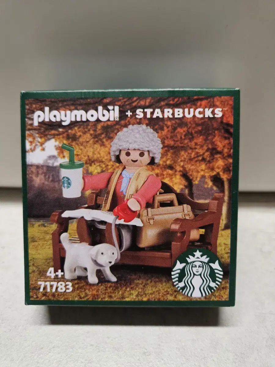 Starbucks Playmobil Buddy Merry 71783