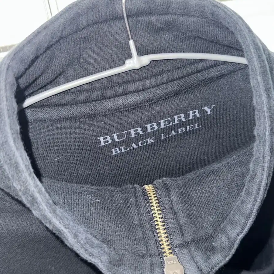 BURBERRY [black label]