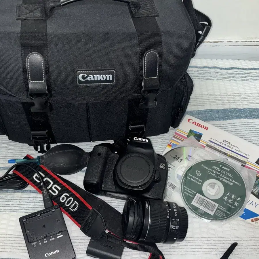 캐논 DSLR 60D 카메라 + 캐논 18-55 렌즈