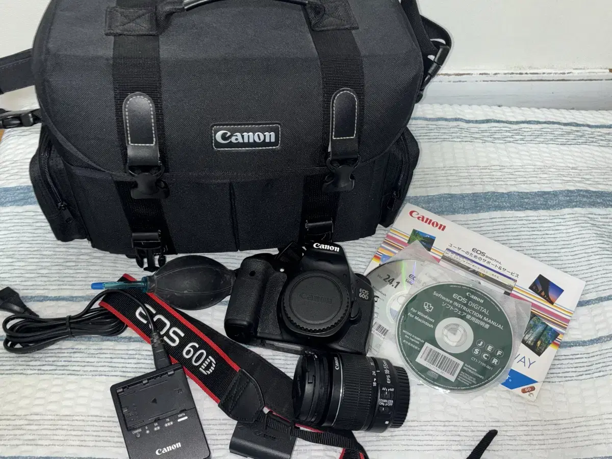 캐논 DSLR 60D 카메라 + 캐논 18-55 렌즈