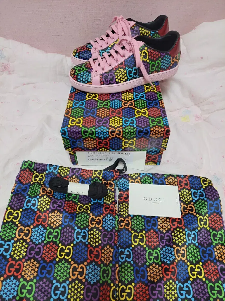 Genuine) Quick sale unused brand new!Gucci Logo Psychedelic Flashtrek Pink SneakersSneakers