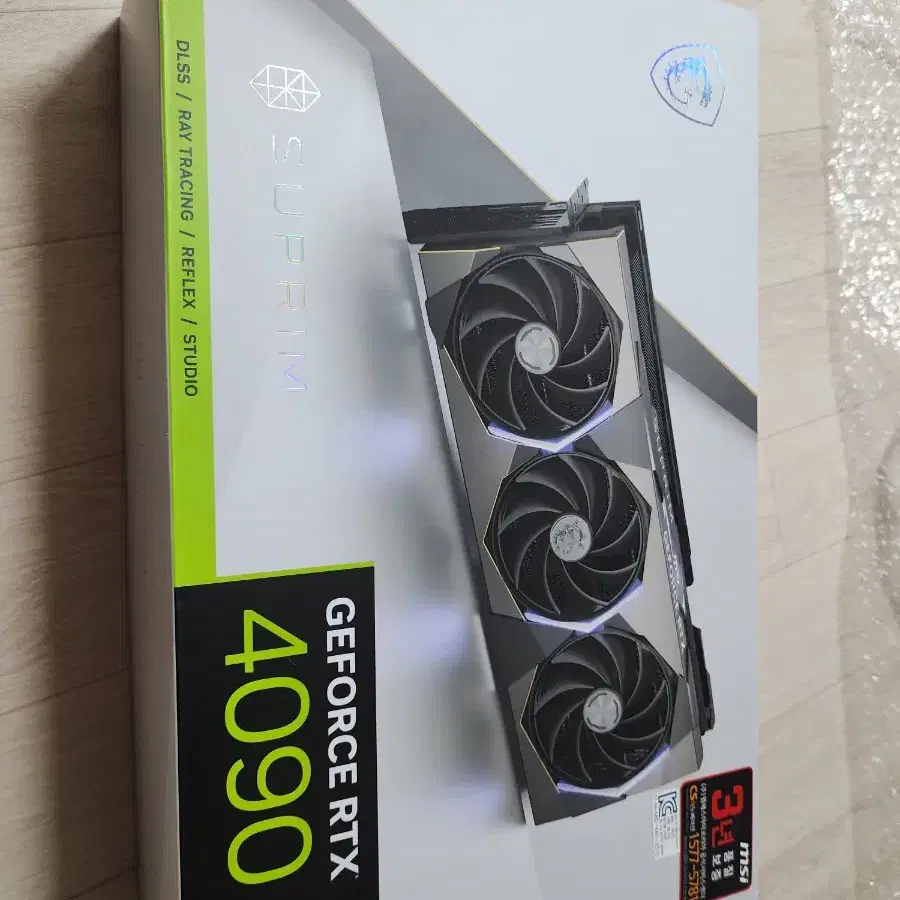 rtx 4090 슈프림 270에 팔아요