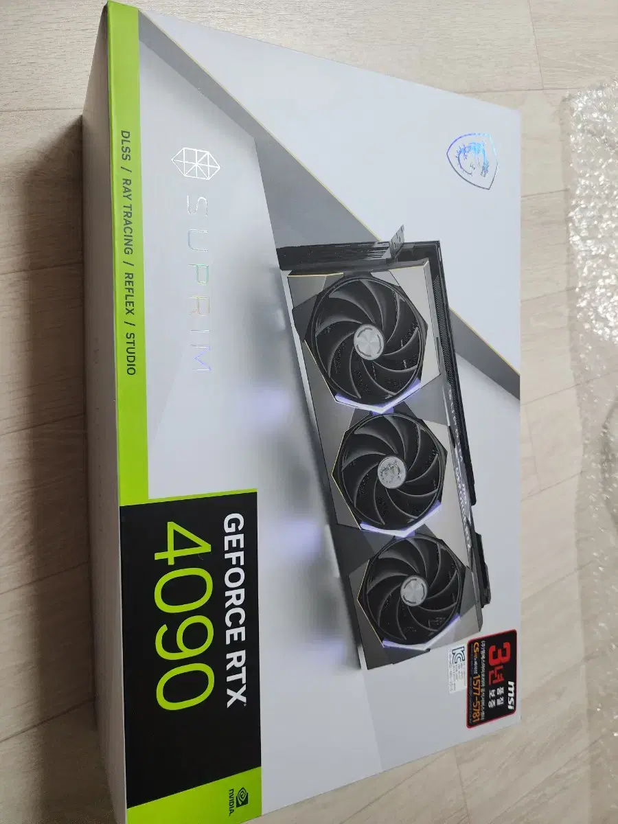 rtx 4090 슈프림 270에 팔아요