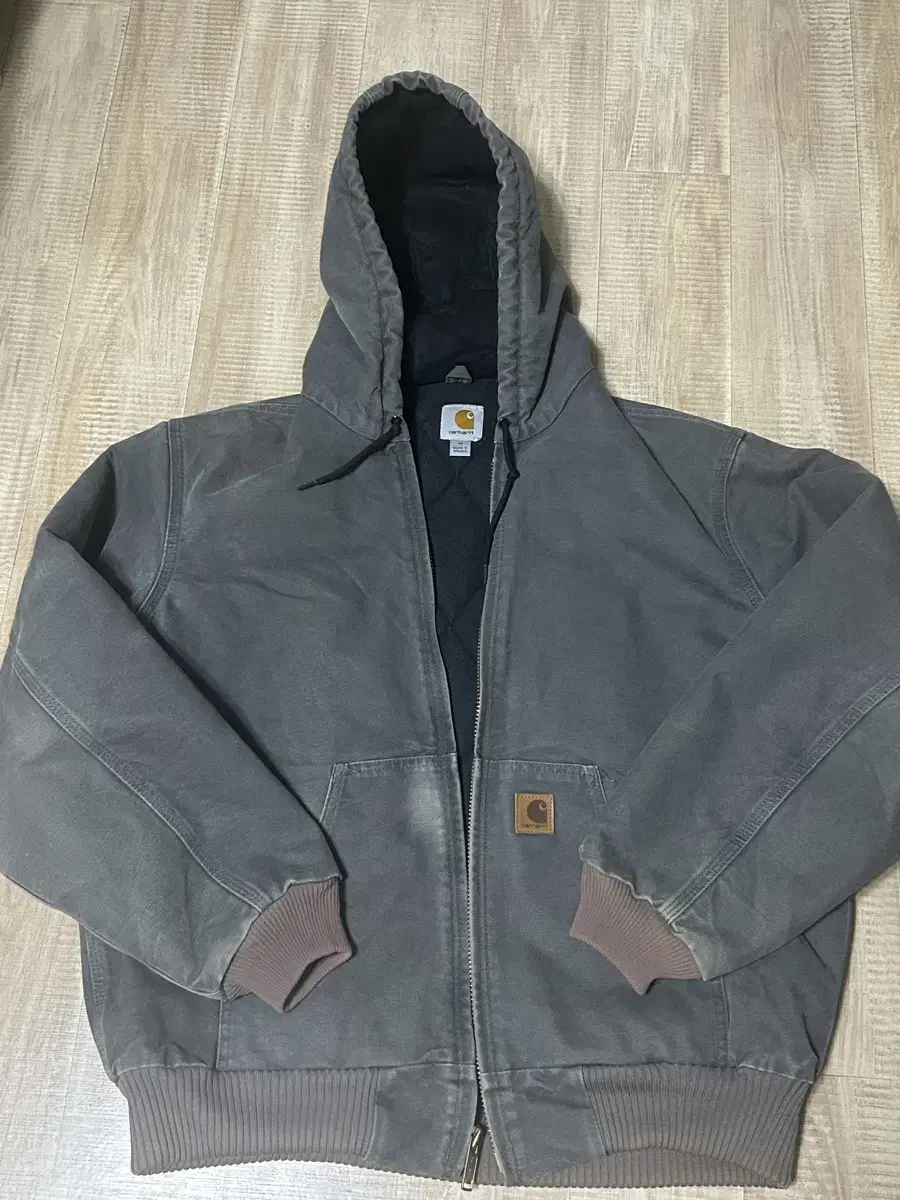 carhartt 샌드스톤 j130 gvl M