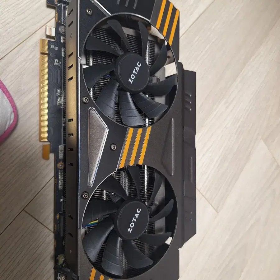 GTX980 - 까만화면