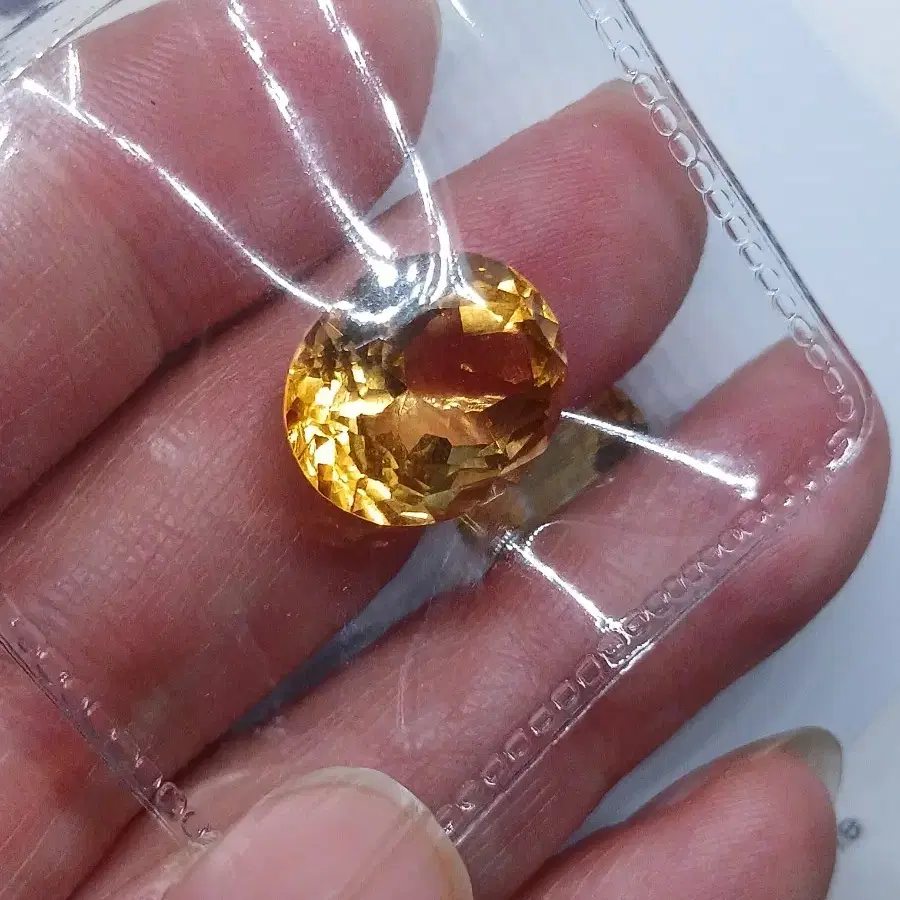 천연황수정 오벌컷 9.42ct