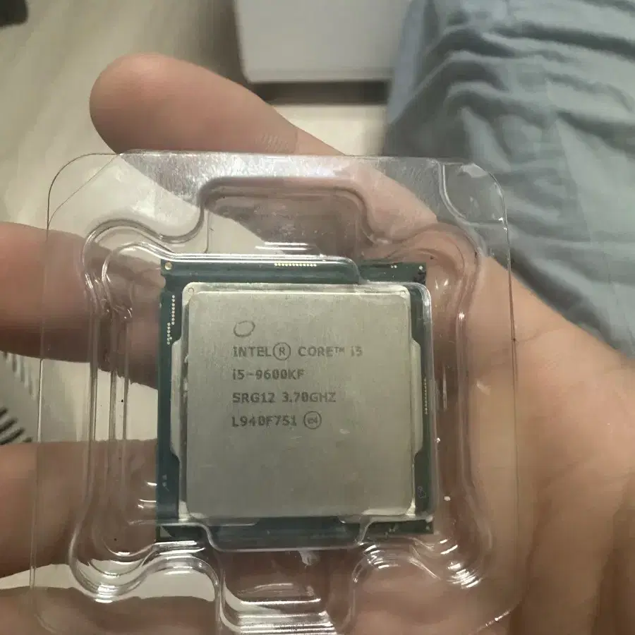 i5-9600kf 판매합니다.