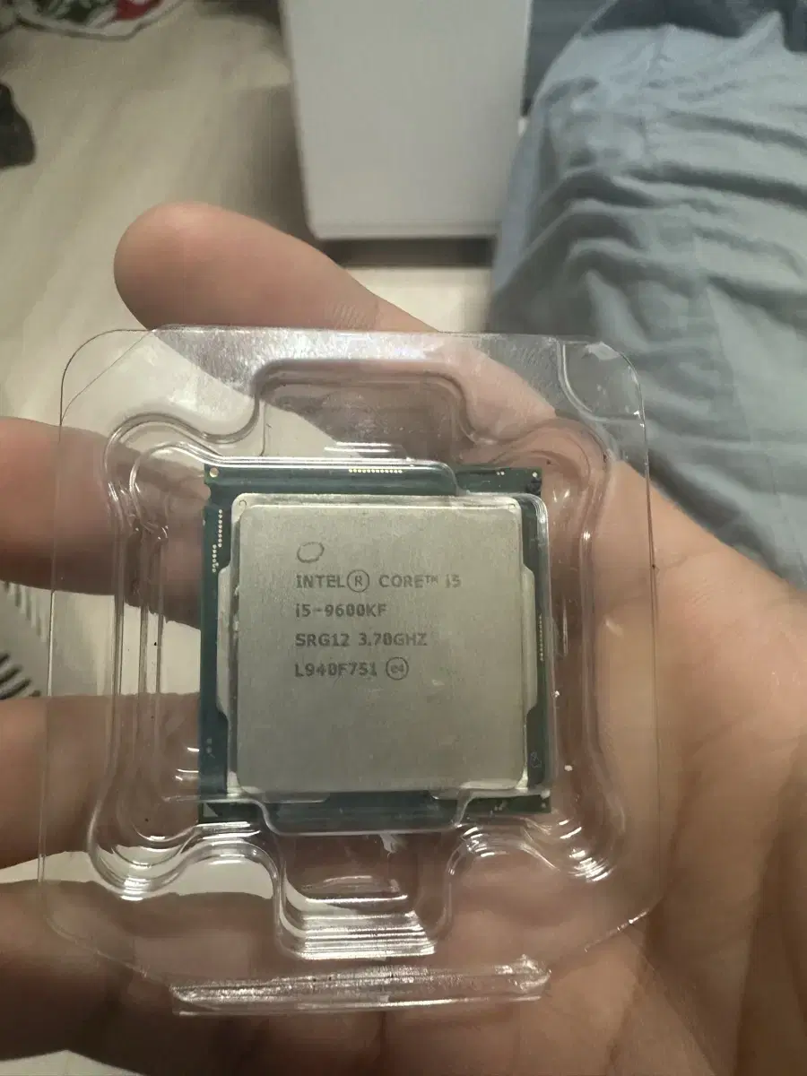 i5-9600kf 판매합니다.