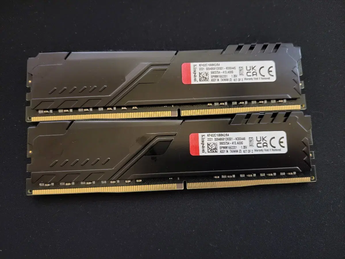 컴퓨터 메모리 킹스톤 DDR4 3200MHZ 64GB(32GB 두개)