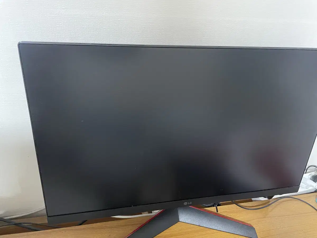 LG 144hz 24인치 모니터 팔아요