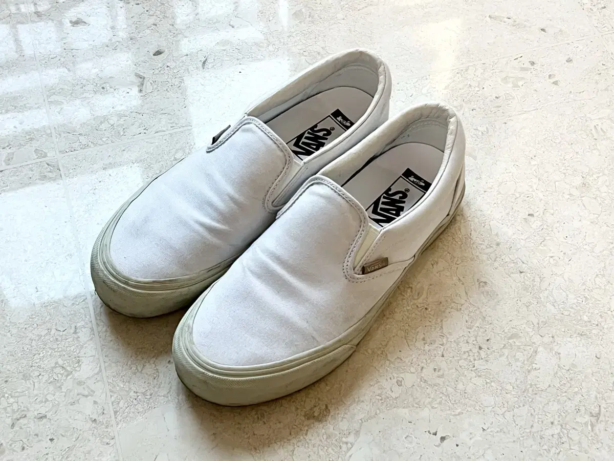 JJJJound x Vans Vault 자운드 반스 볼트 슬립온 265