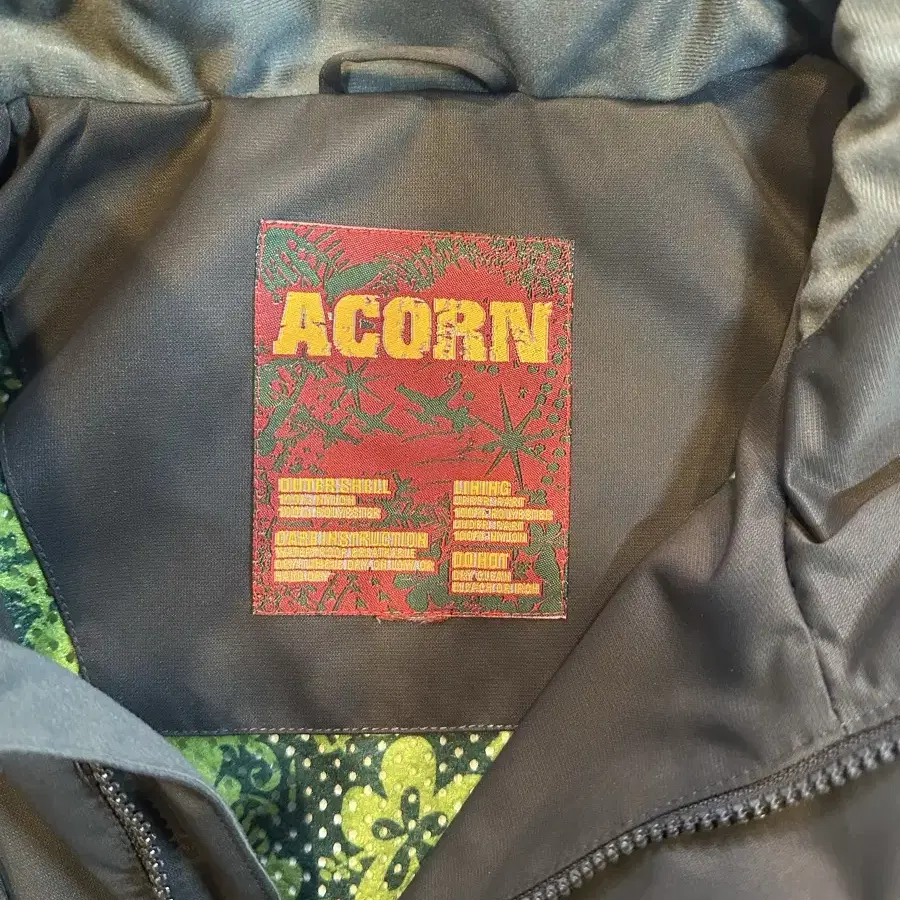 ACORN 스키복