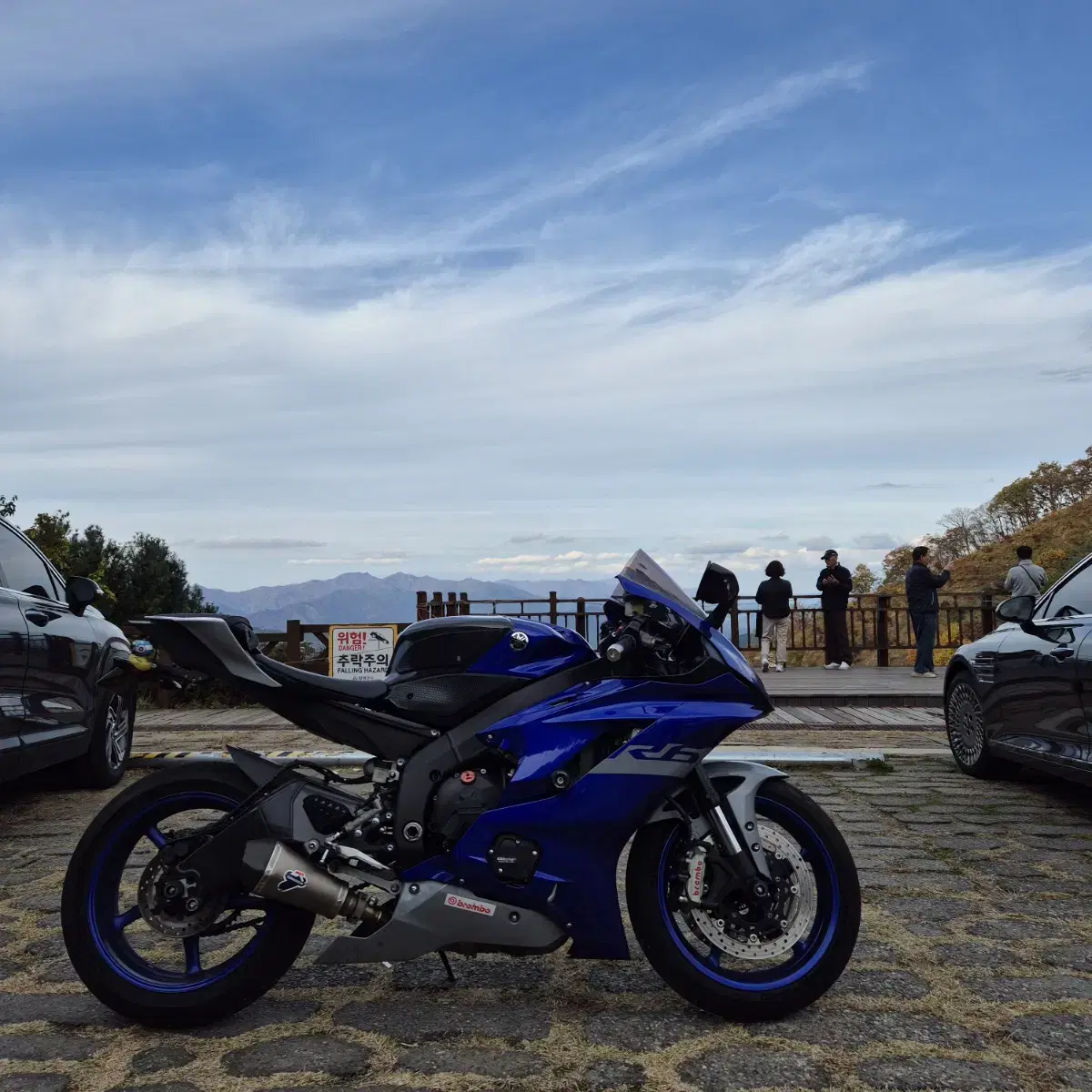 YZF R6