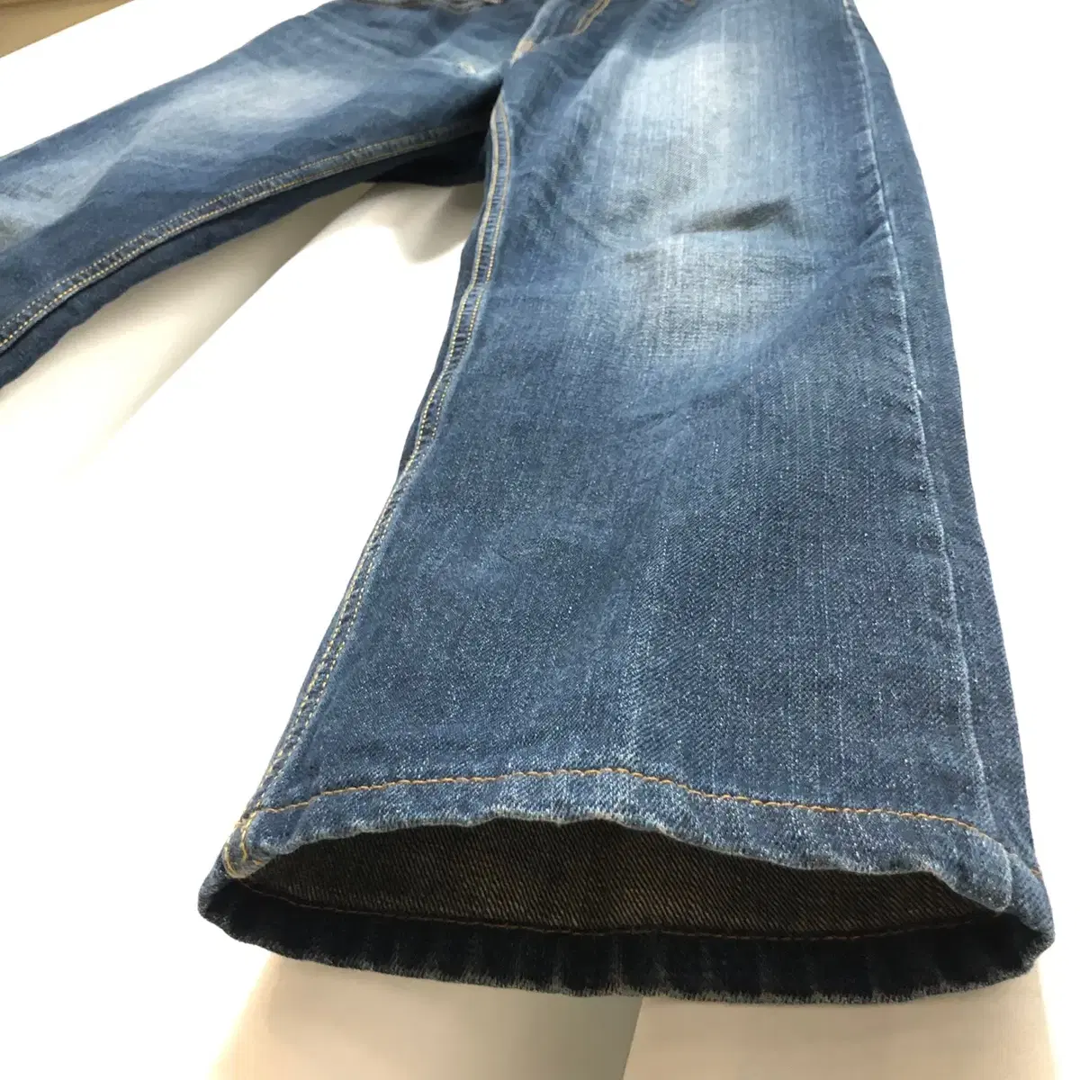 Levi's 505 레귤러 핏 데님 팬츠(W32)