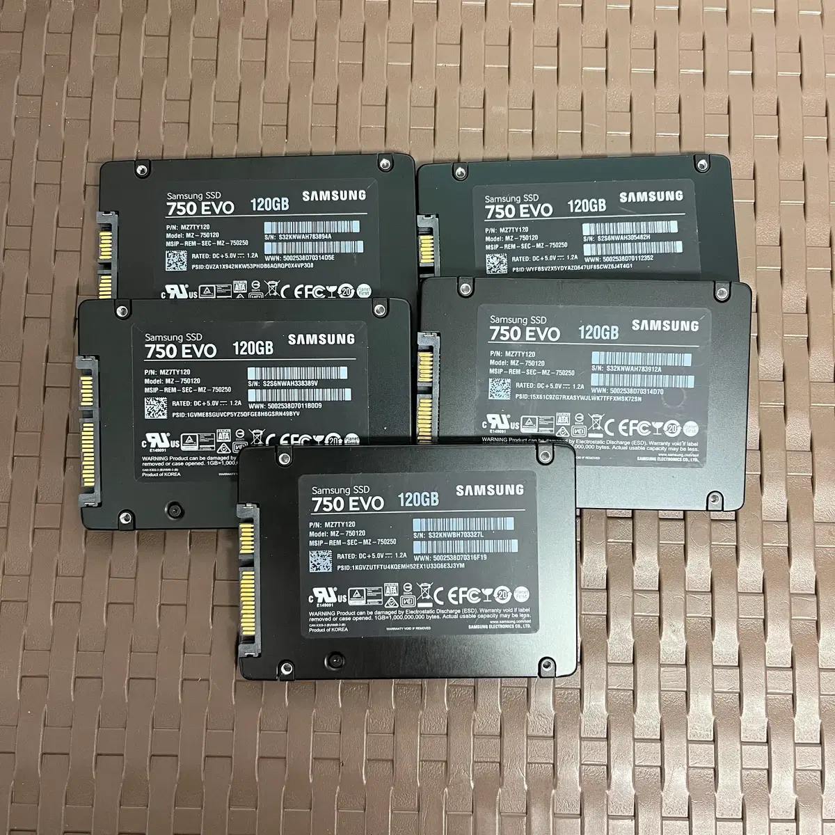 Random dispatch of Samsung SSD 120GB Completed inspection