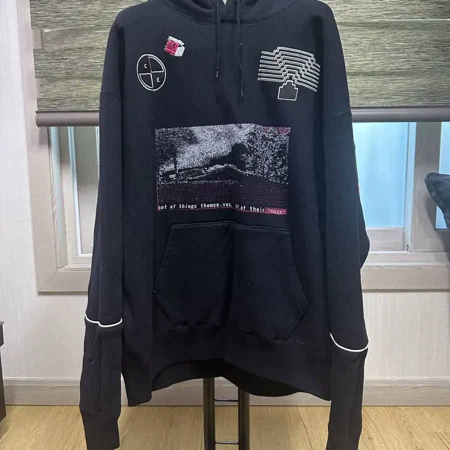 [XL]카브엠트 CAV EMPT 후드 티셔르