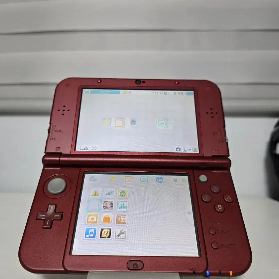 뉴닌텐도3dsxl 레드색상