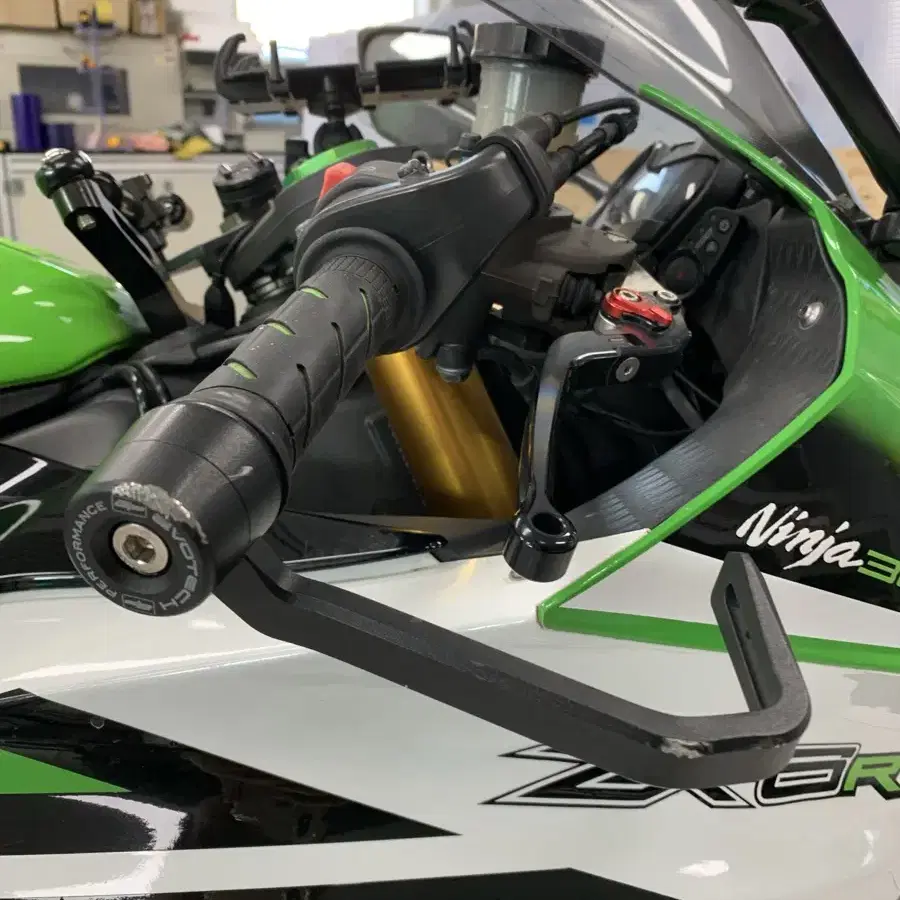 가와사키 zx6r 15년 30주년