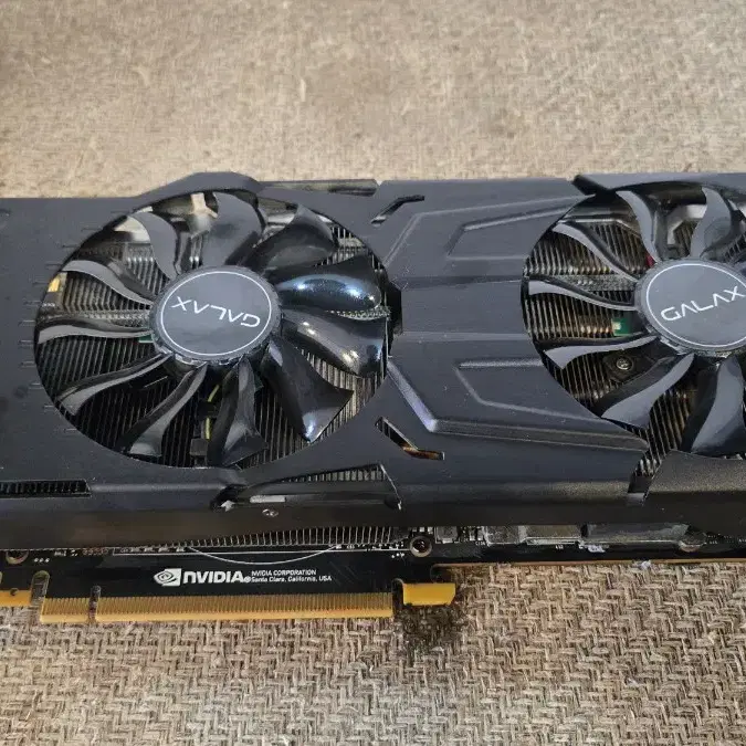 갤럭시 1080TI 11G 그래픽