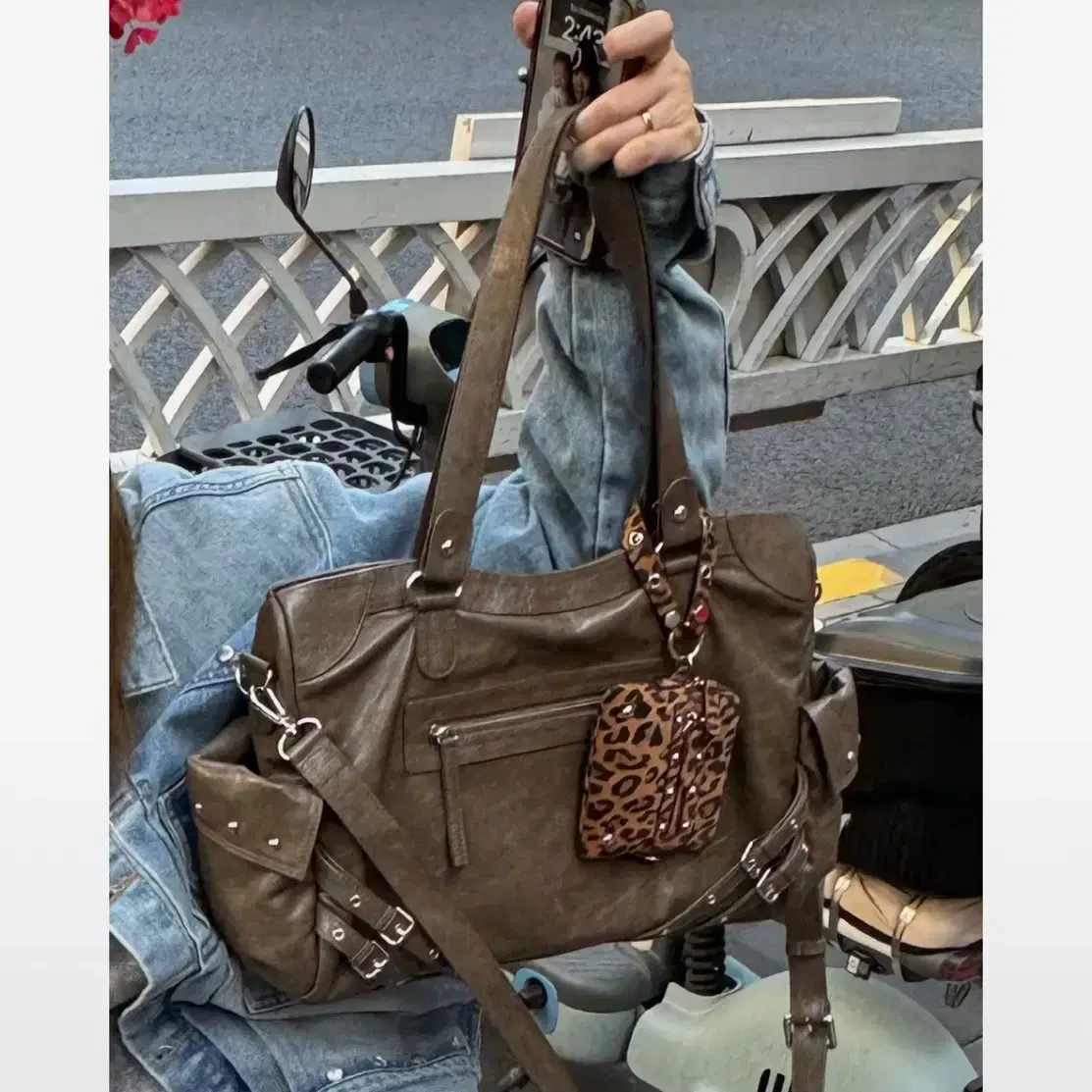 【DEINET】STUD POCKET BIG BAG 3色 ★韓国商品 11ef95d57d0497368fb2570a1986f5