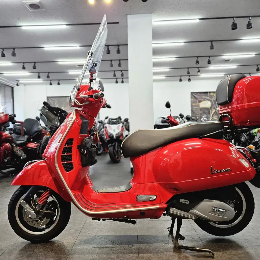 21년 베스파 GTS 125 LQ ABS / 부산 울산 경남 창원 마산