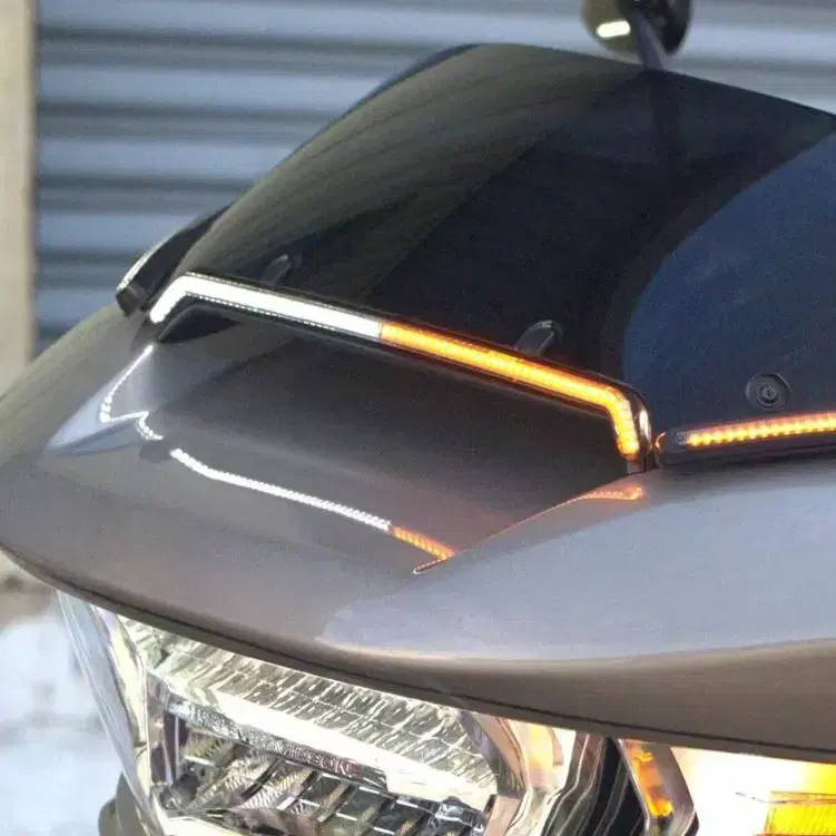 ALL NEW TOURING 로드글라이드 윈드쉴드 LED