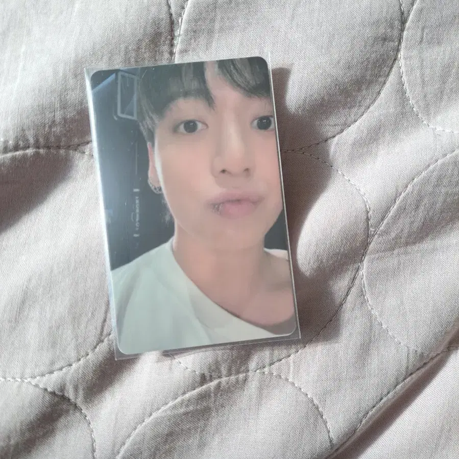 방탄 정국 골든 pvc 포카 양도 남준석진윤기호석지민태형정국