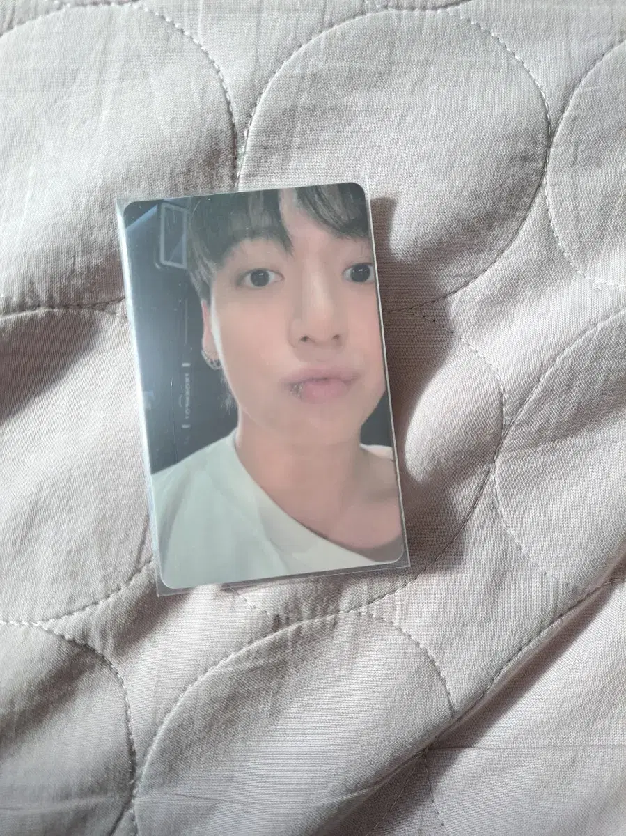 방탄 정국 골든 pvc 포카 양도 남준석진윤기호석지민태형정국