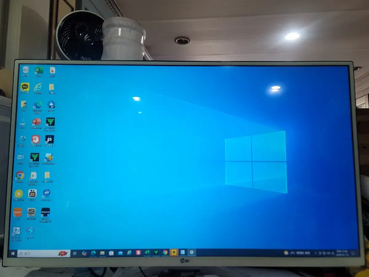 32인치 게임모니터 144hz(대전근거리지역 갖다드림)