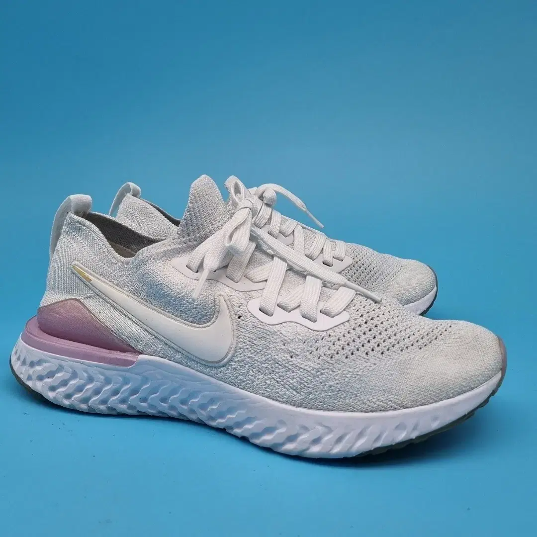 Nike Epic React Flyknit 2 Running Shoes 240