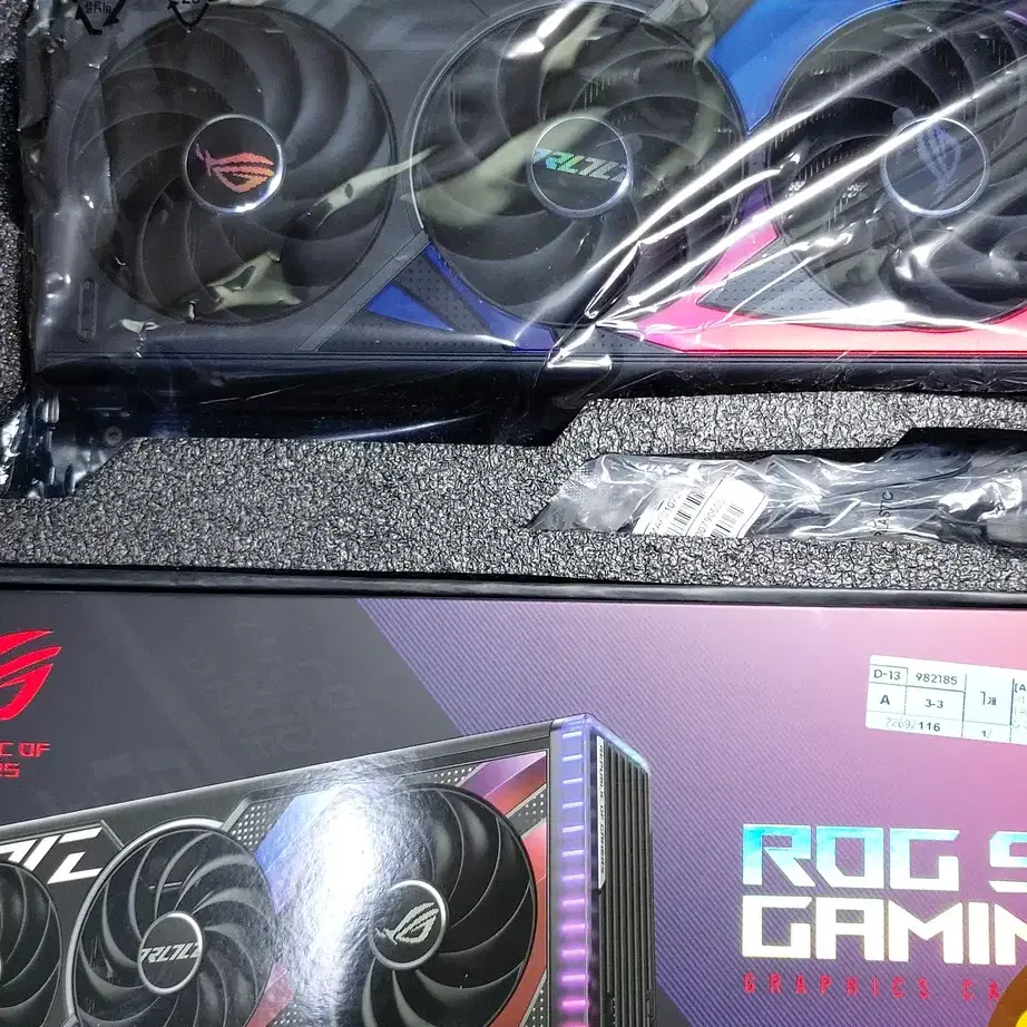 ASUS STRIX RTX 4070Ti OC 12GB인텍앤컴퍼니 판매