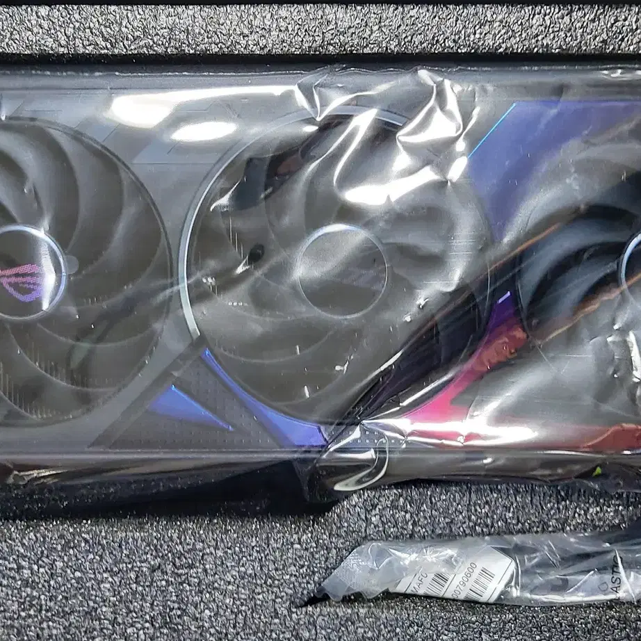 ASUS STRIX RTX 4070Ti OC 12GB인텍앤컴퍼니 판매