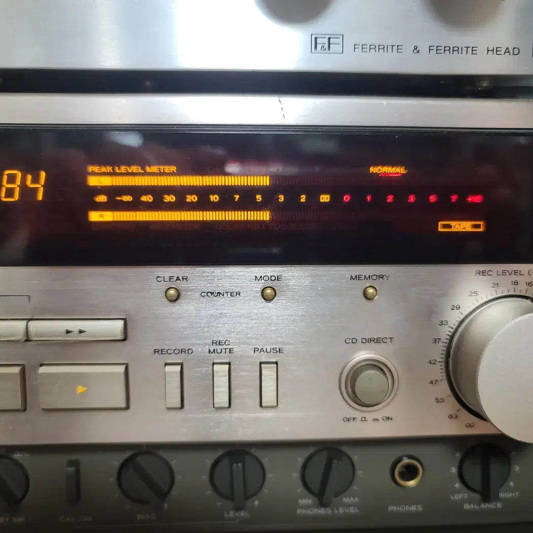 티악 R-9000 (ESOTERIC R-9000)/ 파이오니어 PD-10