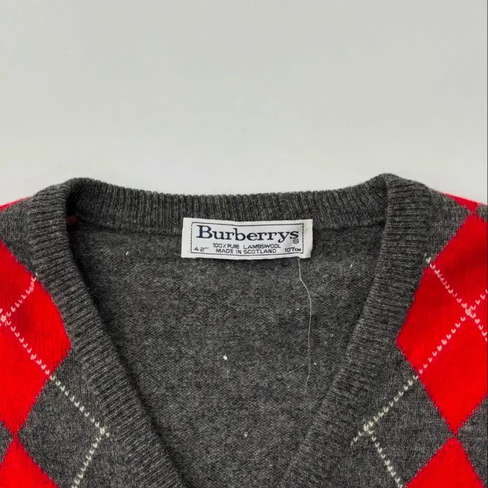 Burberry 버버리 그레이-레드 아가일패턴 니트