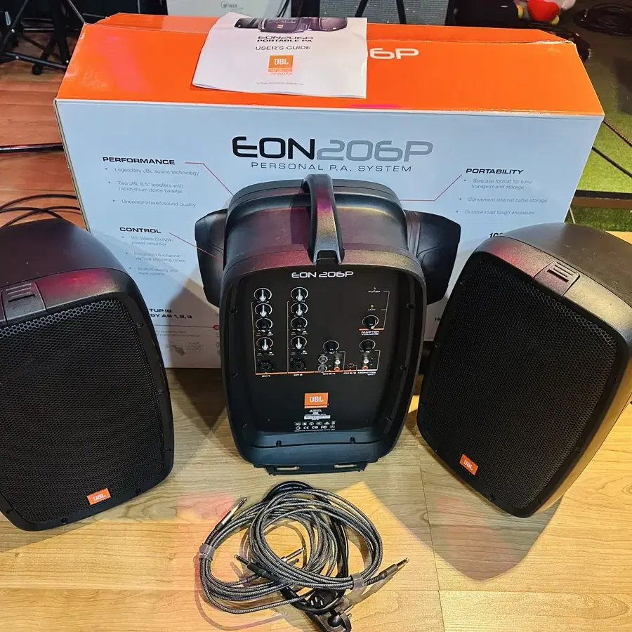 JBL EON 206p 버스킹 앰프 (풀박)