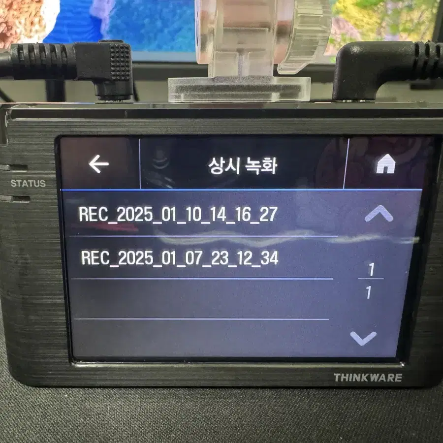 블랙박스 2채널 아이나비 A500 FHD 32GB 팝니다. 8822B