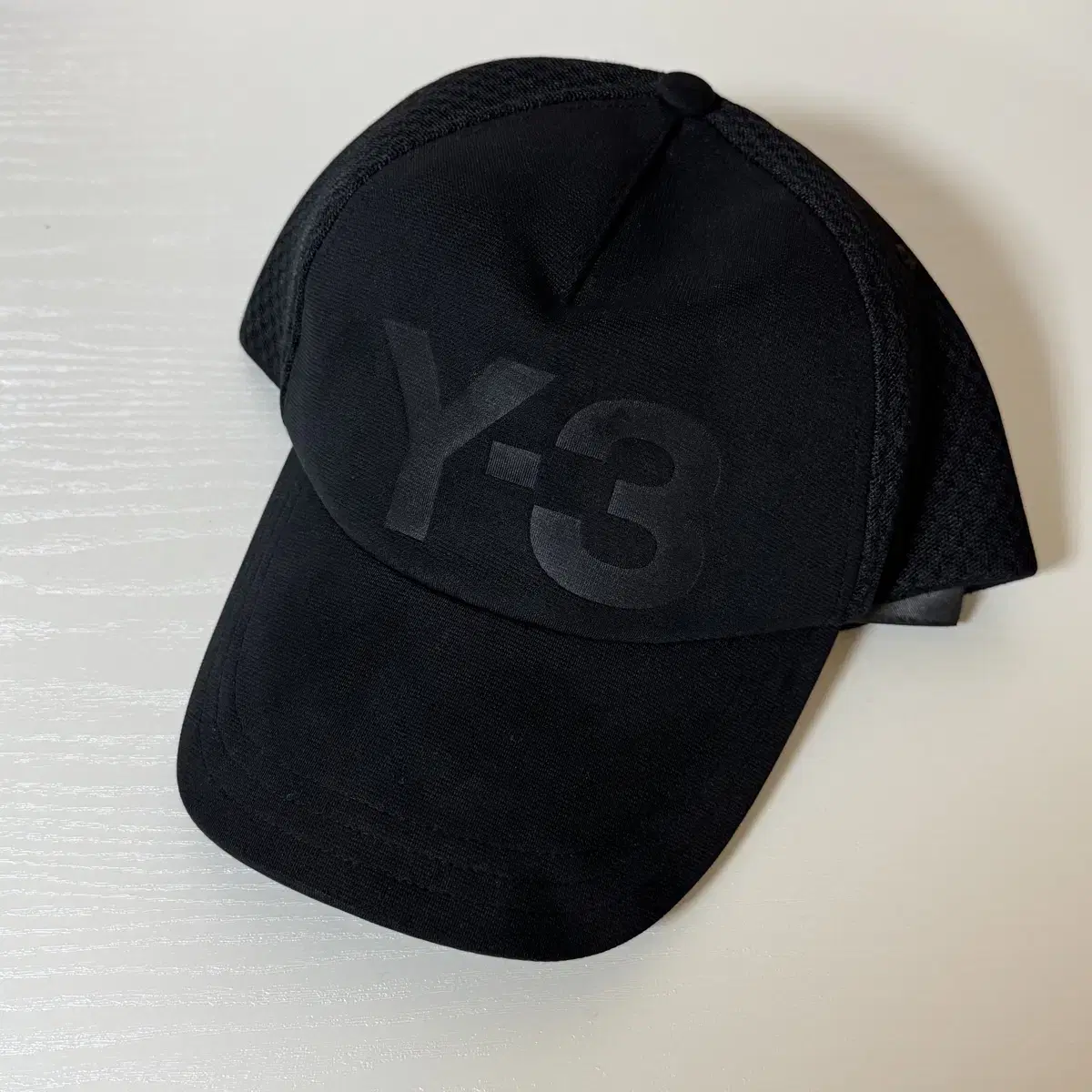 Y-3 메쉬 트러커캡