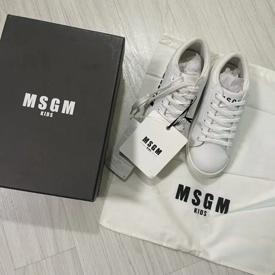 MSGM 스니커즈 운동화 새상품