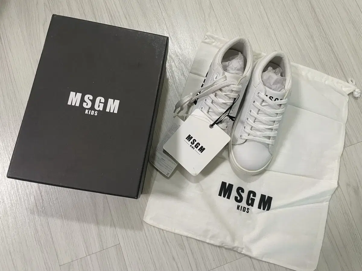 MSGM 스니커즈 운동화 새상품