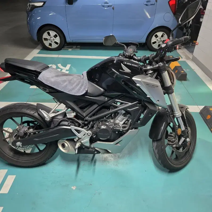 혼다 cb125r 2018년식