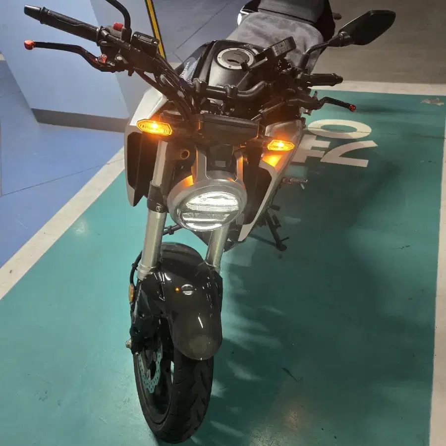 혼다 cb125r 2018년식