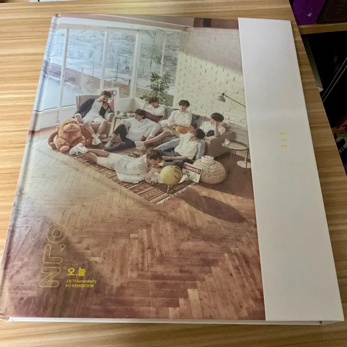 2018 BTS EXHIBITION BOOK 오, 늘 화보집 포토북